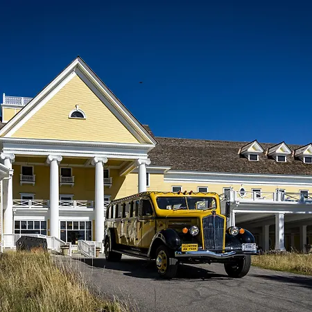 Lake Yellowstone Hotel & Cabins - Inside The Park