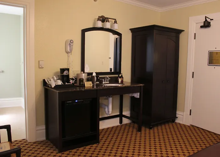 Yellowstone & - Inside The Park Hotel 3*