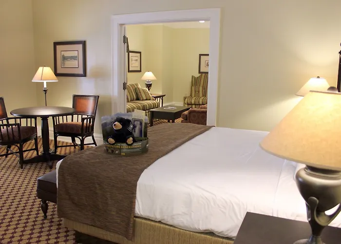 Yellowstone & - Inside The Park Hotel 3*