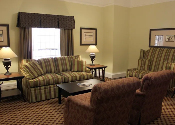 Yellowstone & - Inside The Park Hotel Lake