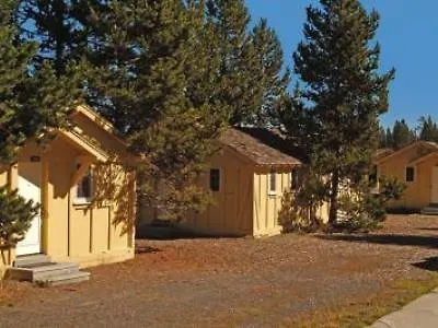 Yellowstone & - Inside The Park