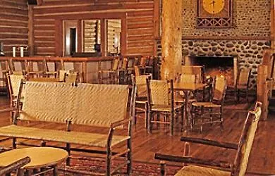 Hotel Yellowstone & - Inside The Park Lake